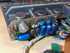 BRG 12-24/24 inverteres tápegység, BRG FM10-164 és BRG FM10-166 adó vevőhöz