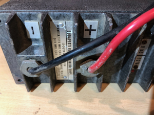 BRG 12-24/24 inverteres tápegység, BRG FM10-164 és BRG FM10-166 adó vevőhöz