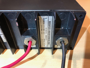 BRG 12-24/24 inverteres tápegység, BRG FM10-164 és BRG FM10-166 adó vevőhöz