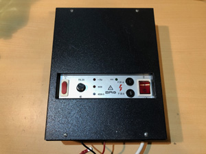 BRG 2S80-461/A hálózati tápegység, BRG TR301 és BRG TR321 és BRG TR330 és BRG TR331 adó vevőhöz