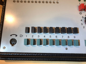 BRG FK403UH bázisállomás-vagy átjátszó kezelő egység