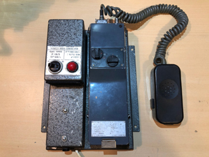 BRG FM05-165 kézi URH adóvevő, kései széria 1974-1988