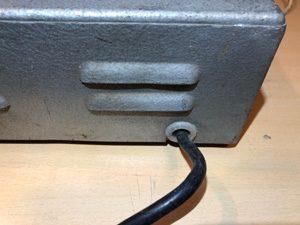 BRG HÁI220/24-T hálózati tápegység, BRG FM10-164 és BRG FM10-166 adó vevőhöz