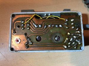 BRG MH KEZELŐ, mikrofonhangszóró, mikrofon, BRG FM05-163 kézi URH adó-vevőhöz, korai kivitel