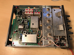 BRG TR331BTS szintézeres mobil URH adó-vevő készülék