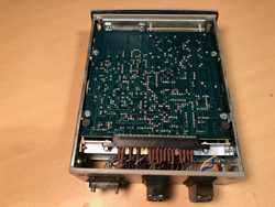 BRG VHE330 vonalhosszabbító URH adó-vevő egység, előfizetői állomás