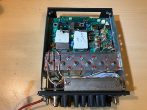 BRG VHE330 vonalhosszabbító URH adó-vevő egység, előfizetői állomás