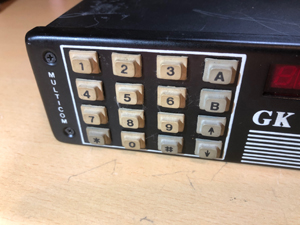 MultiCom Kft. által gyártott GK921D BM belügyminisztériumi MRKB kezelő egység