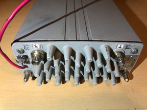 MultiCom Kft. által gyártott MCR2301 adó-vevő a BRG FM301 kiváltására